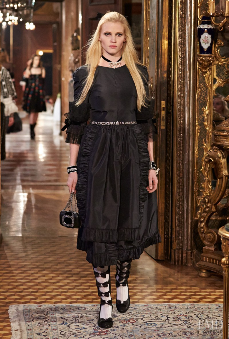 Lara Stone featured in  the Chanel fashion show for Pre-Fall 2015
