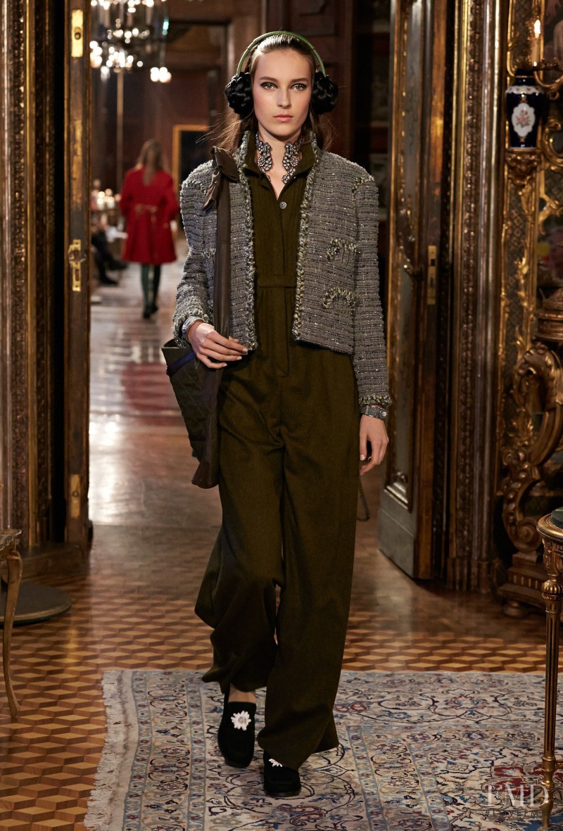 Julia Bergshoeff featured in  the Chanel fashion show for Pre-Fall 2015