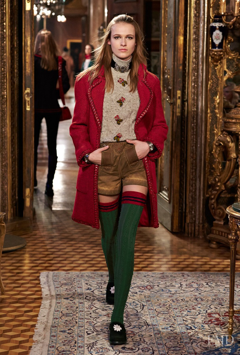 Emma  Oak featured in  the Chanel fashion show for Pre-Fall 2015