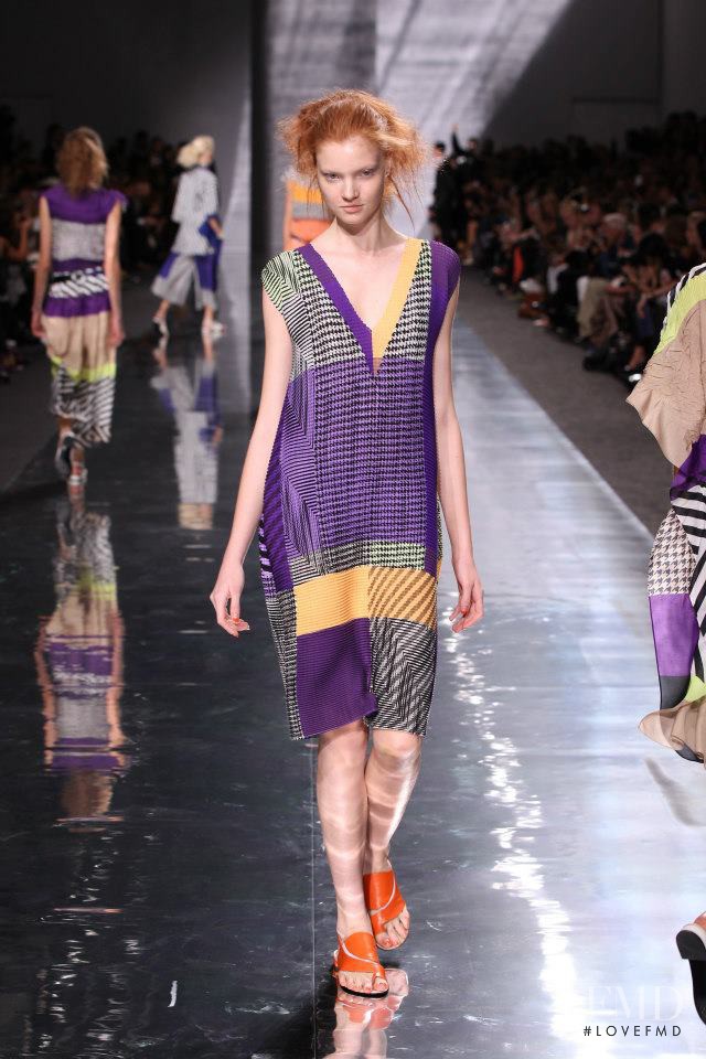 Issey Miyake fashion show for Spring/Summer 2013