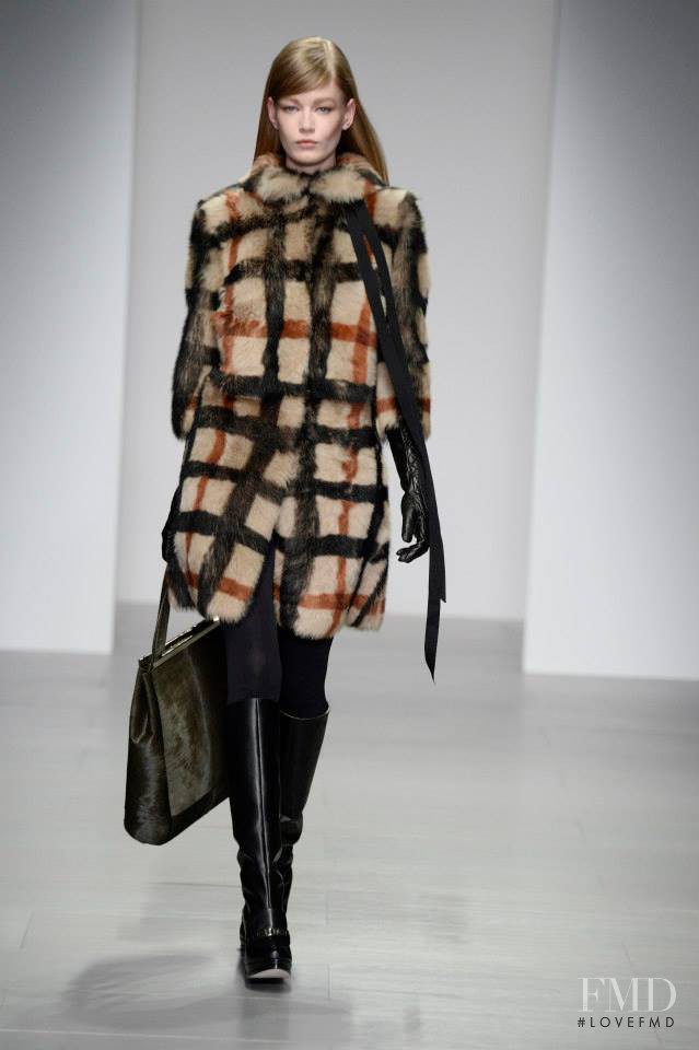 DAKS fashion show for Autumn/Winter 2014