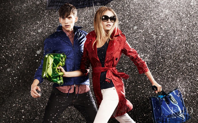 Cara Delevingne featured in  the Burberry advertisement for Spring 2011