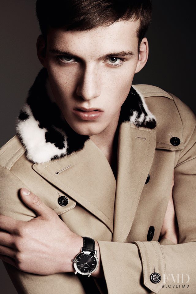 Burberry advertisement for Autumn/Winter 2011