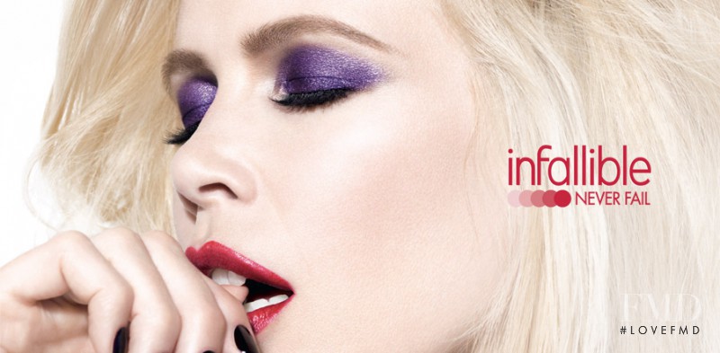Claudia Schiffer featured in  the L\'Oreal Paris Infallible 2-Step Longwear Lipstick advertisement for Spring/Summer 2013