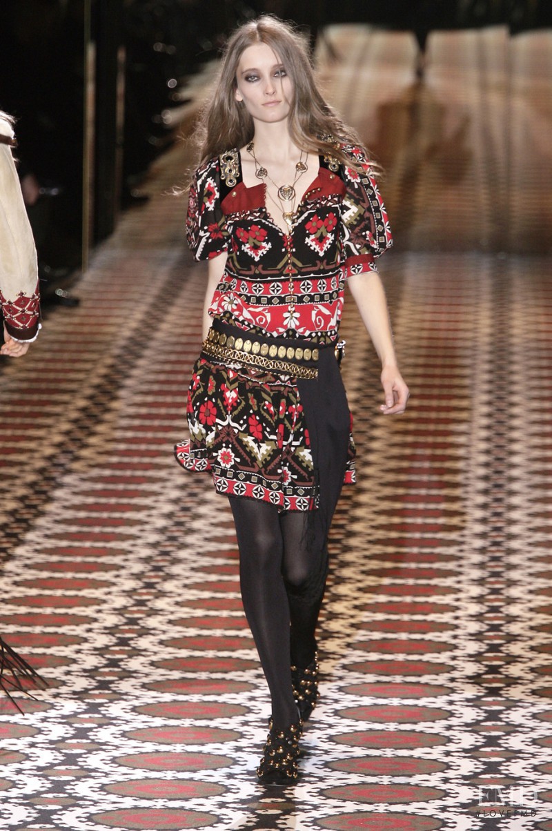 Iekeliene Stange featured in  the Gucci fashion show for Autumn/Winter 2008