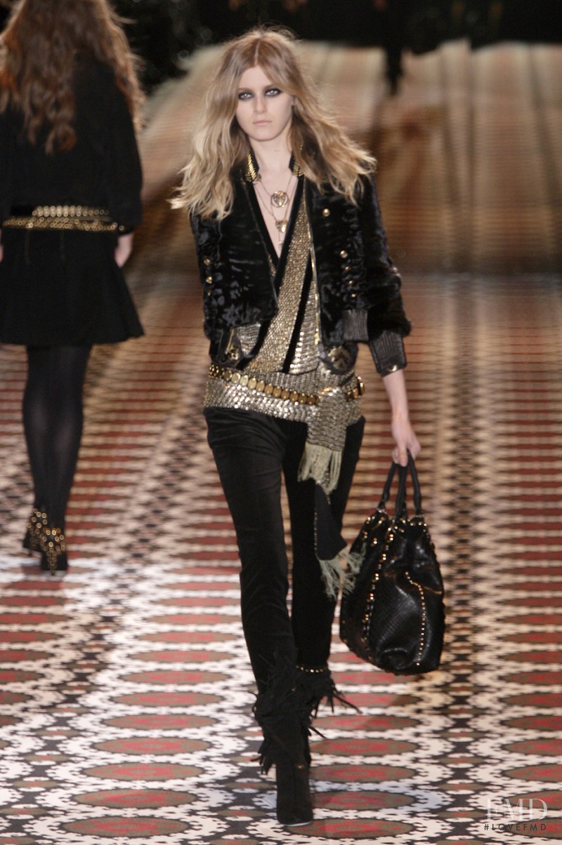 Kori Richardson featured in  the Gucci fashion show for Autumn/Winter 2008