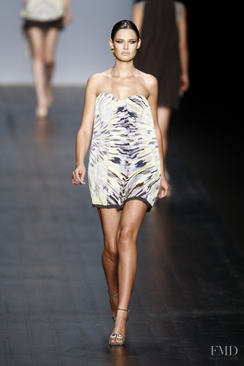 Bianca Balti featured in  the Missoni fashion show for Spring/Summer 2008