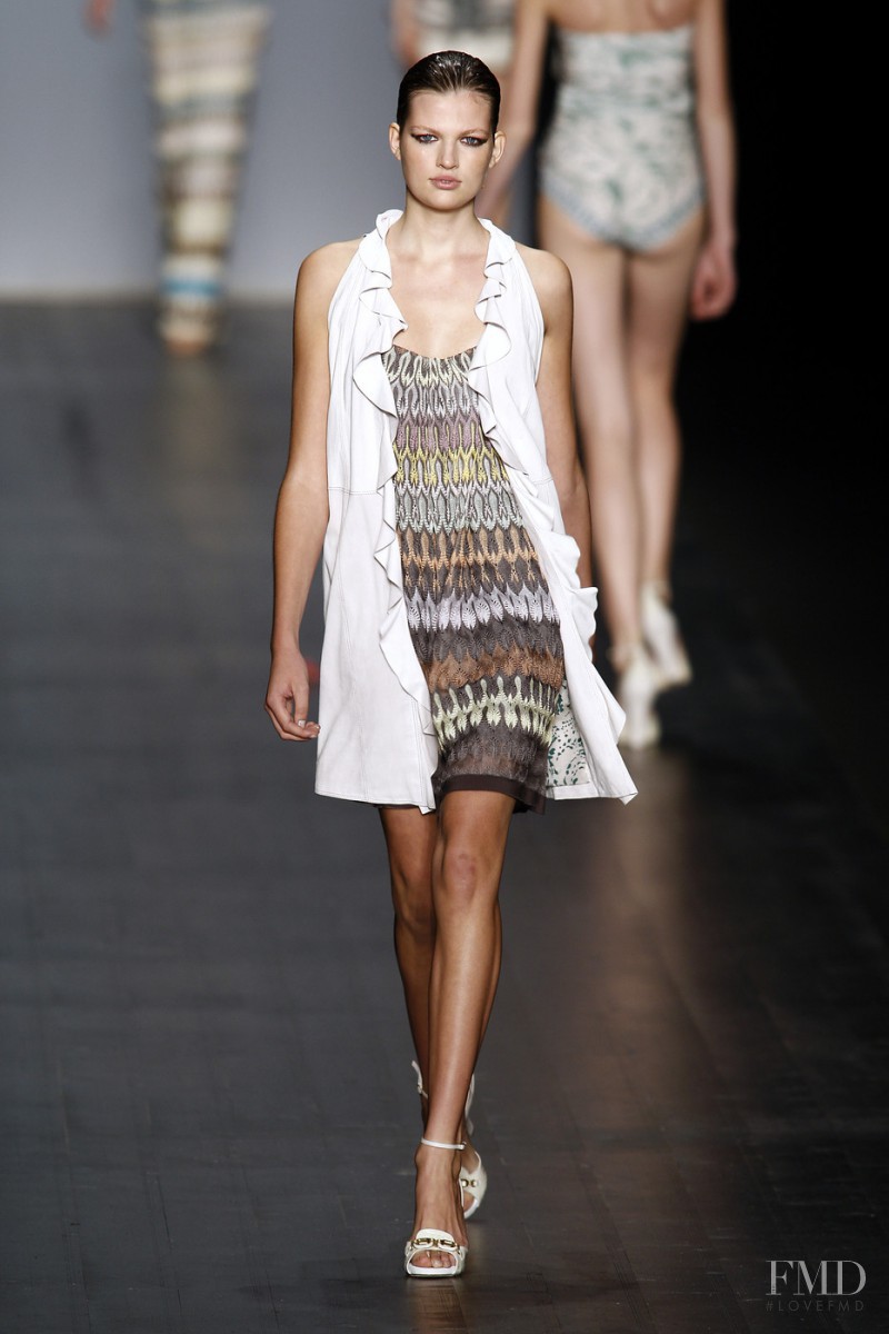 Bette Franke featured in  the Missoni fashion show for Spring/Summer 2008