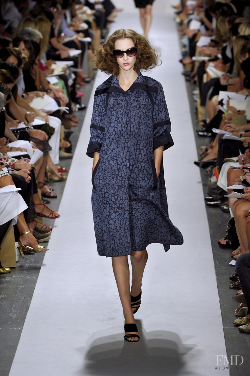 Alana Zimmer featured in  the Derek Lam fashion show for Spring/Summer 2008