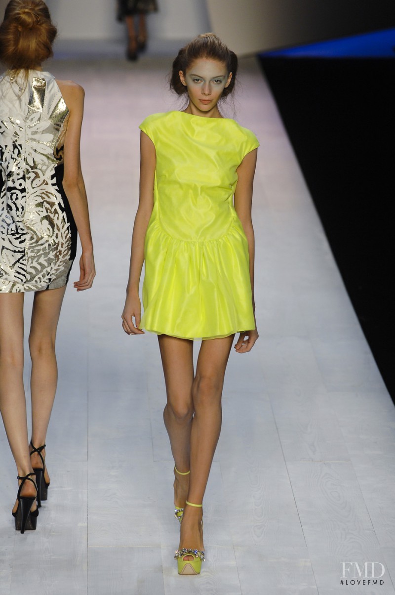 Yasmina Muratovich featured in  the Giambattista Valli fashion show for Spring/Summer 2008