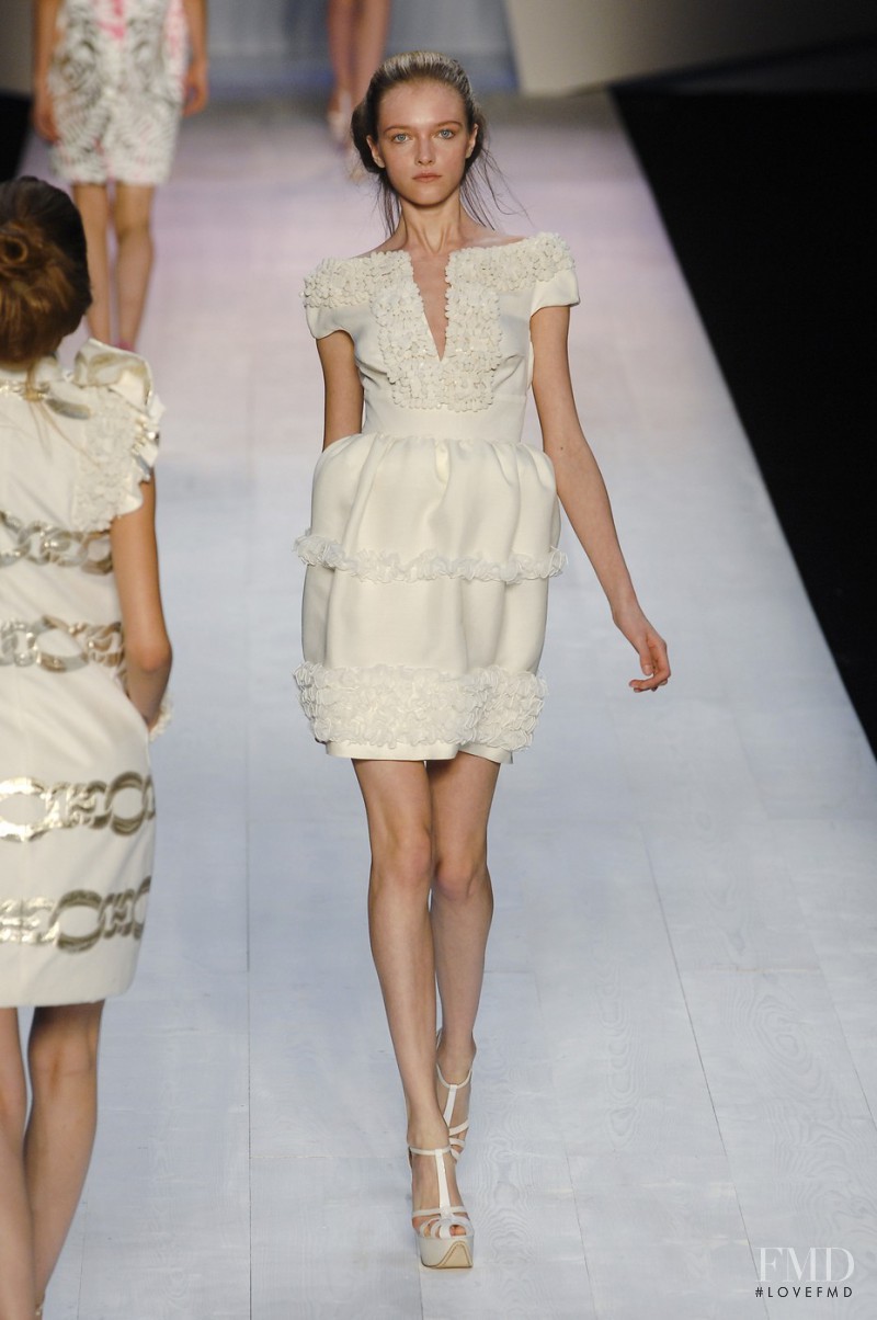 Vlada Roslyakova featured in  the Giambattista Valli fashion show for Spring/Summer 2008