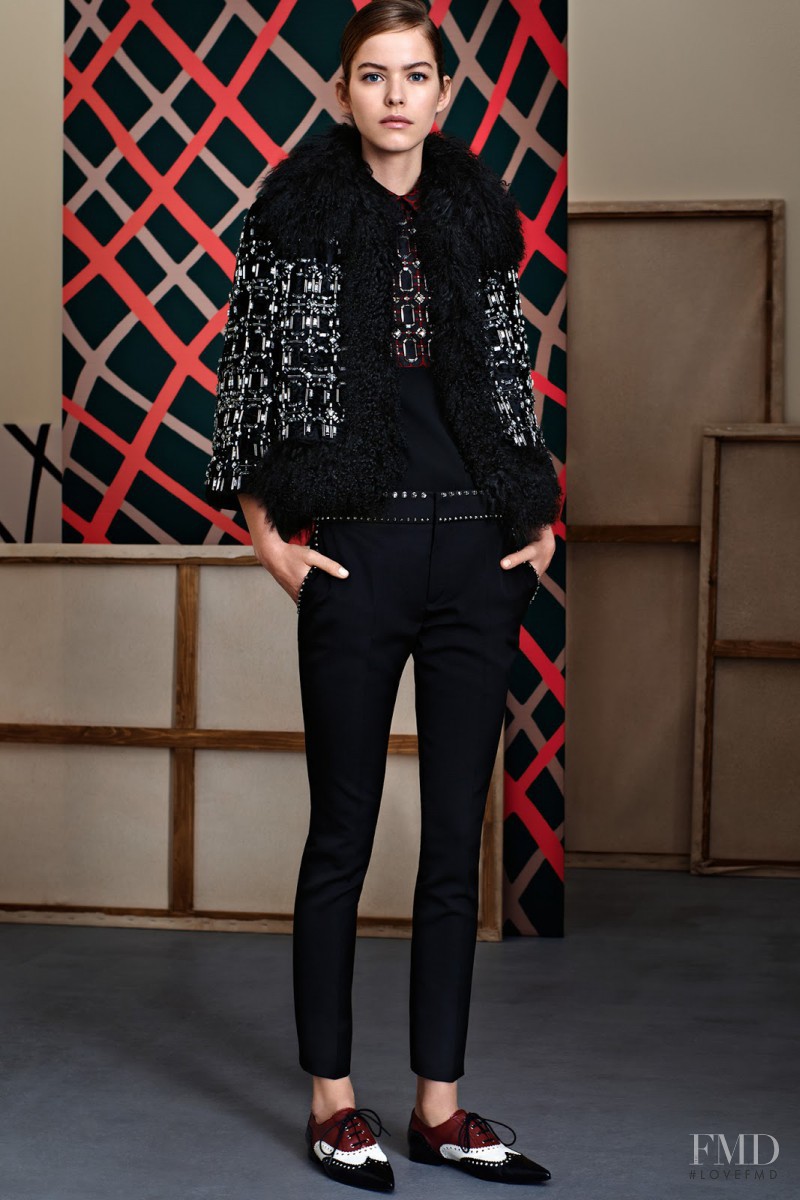 Alexandra Hochguertel featured in  the Gucci fashion show for Pre-Fall 2015