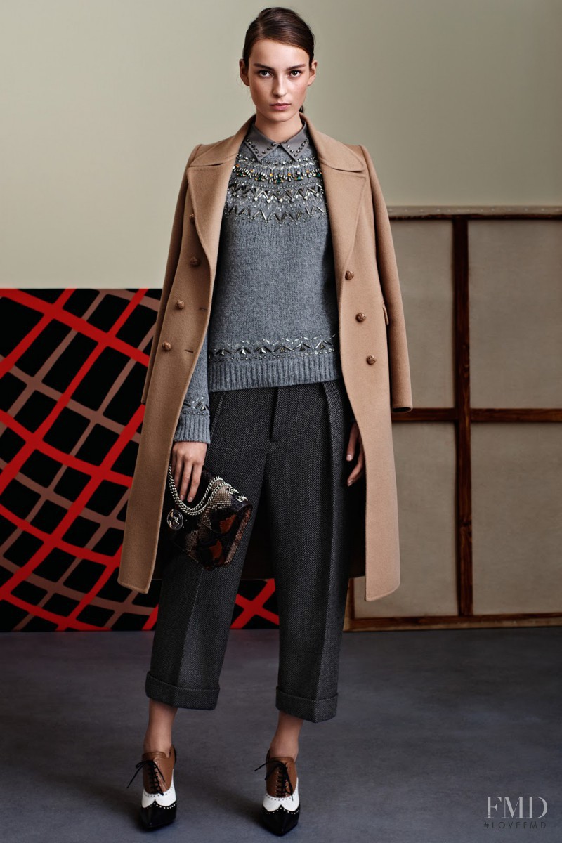 Julia Bergshoeff featured in  the Gucci fashion show for Pre-Fall 2015