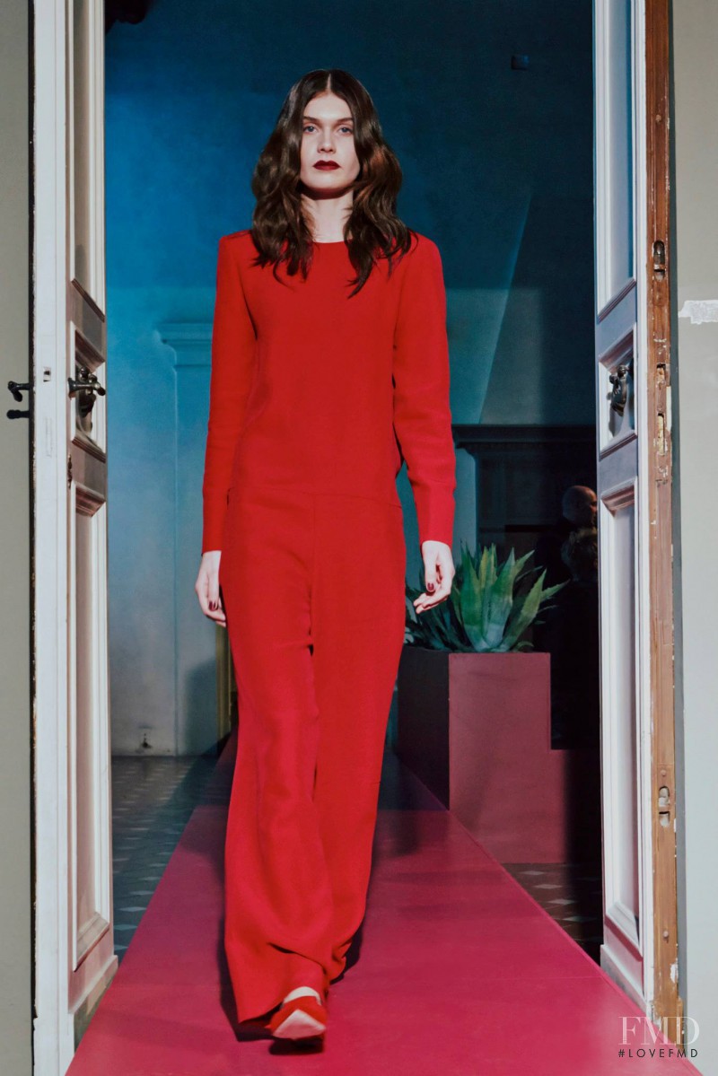 Barbara Casasola fashion show for Pre-Fall 2014