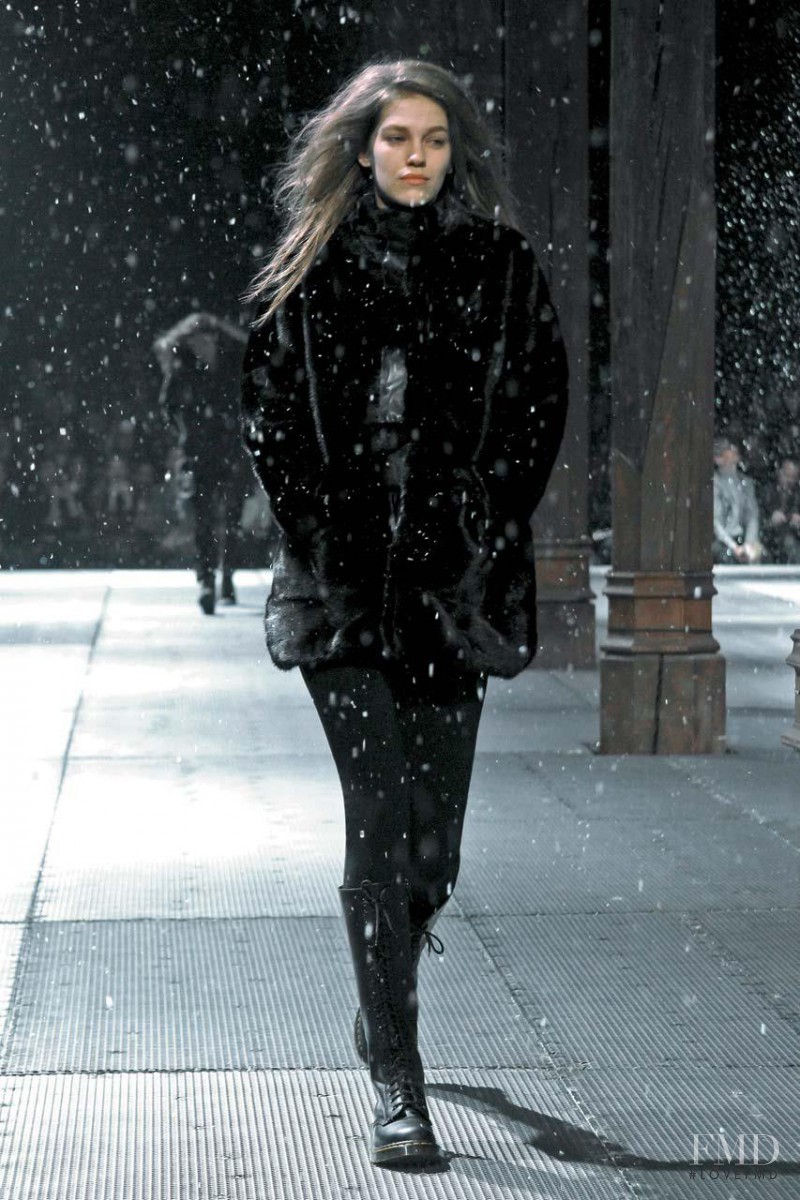 Moncler Gamme Rouge fashion show for Autumn/Winter 2011