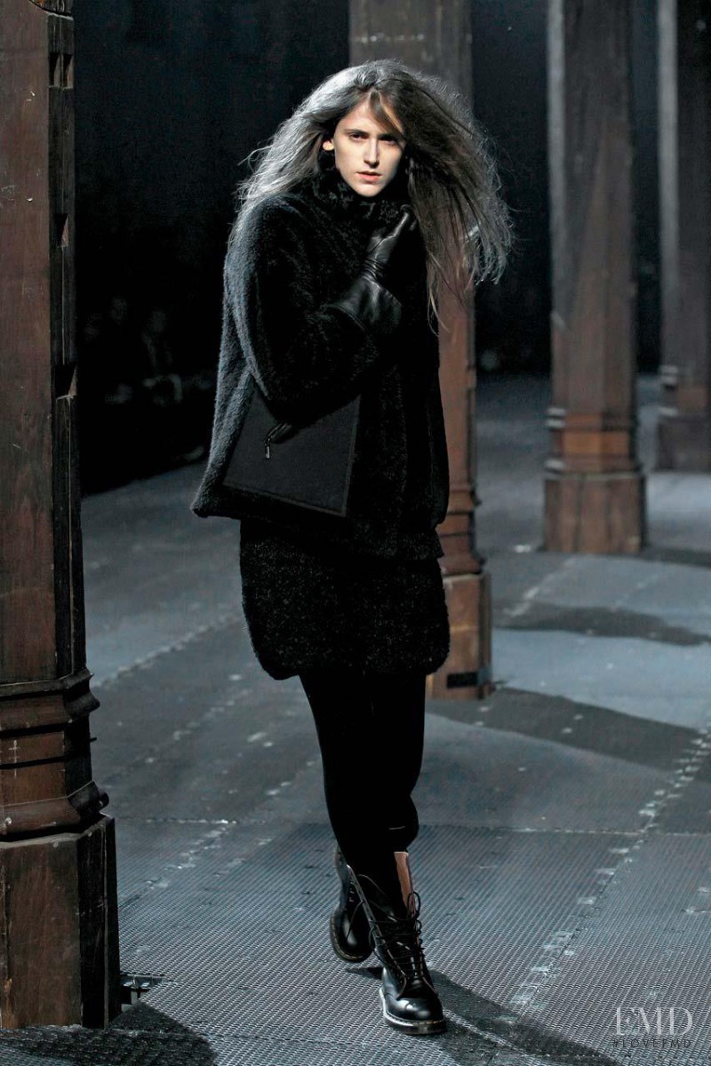 Moncler Gamme Rouge fashion show for Autumn/Winter 2011