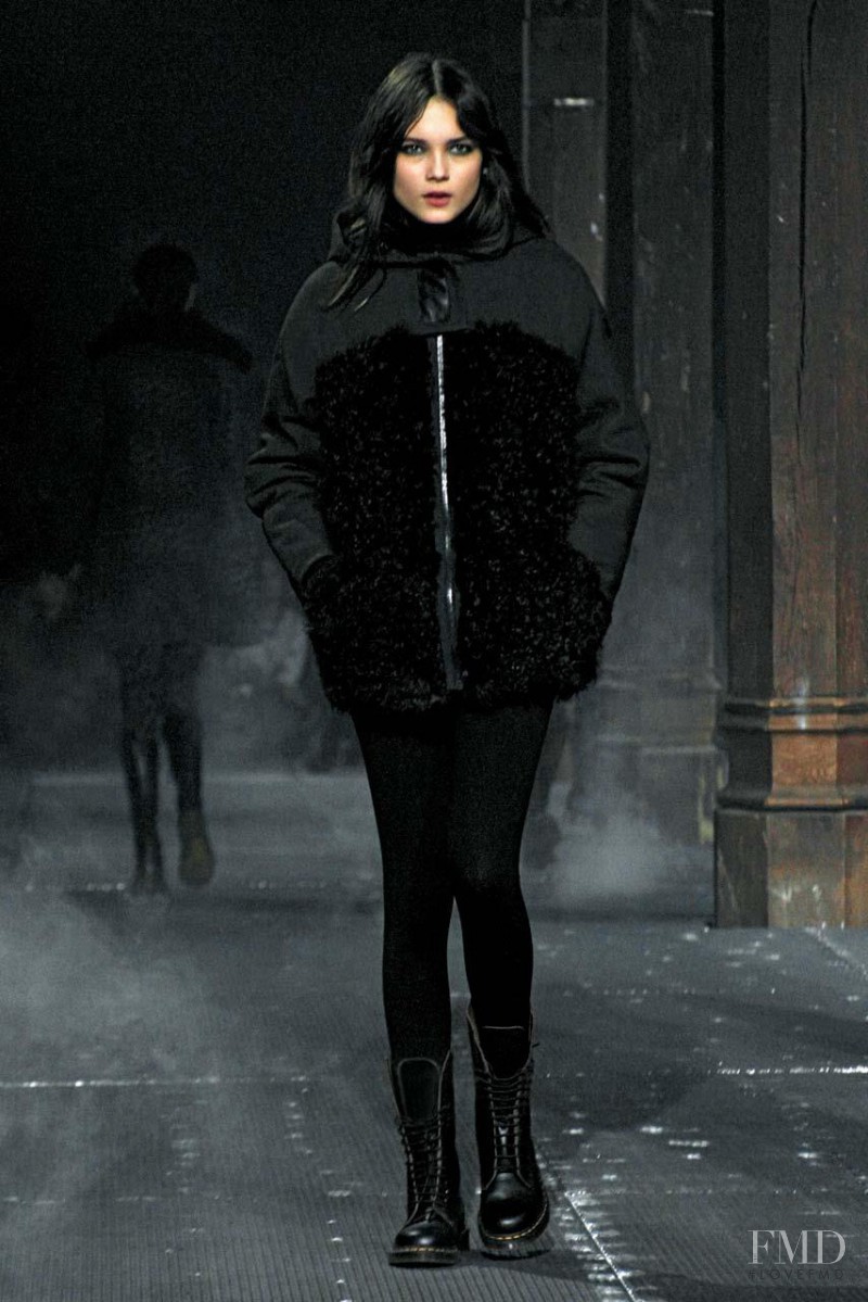 Moncler Gamme Rouge fashion show for Autumn/Winter 2011