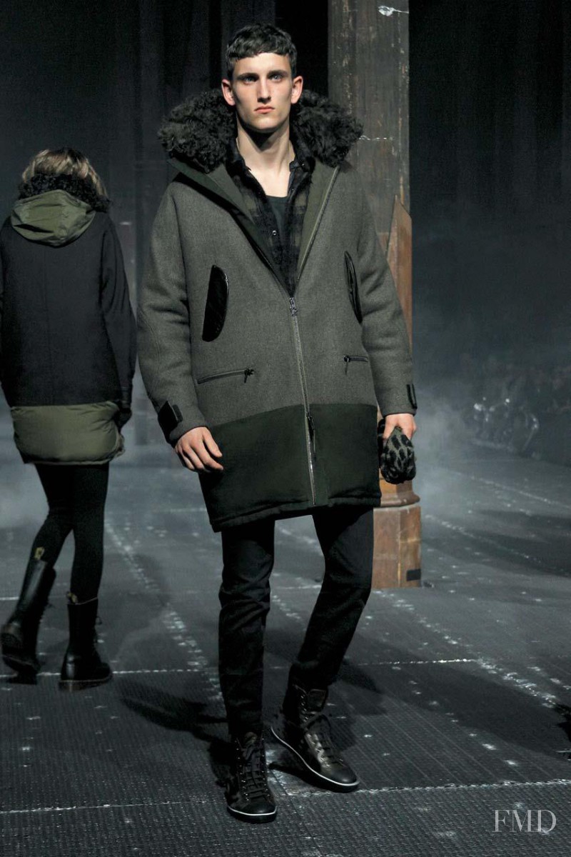 Moncler Gamme Rouge fashion show for Autumn/Winter 2011