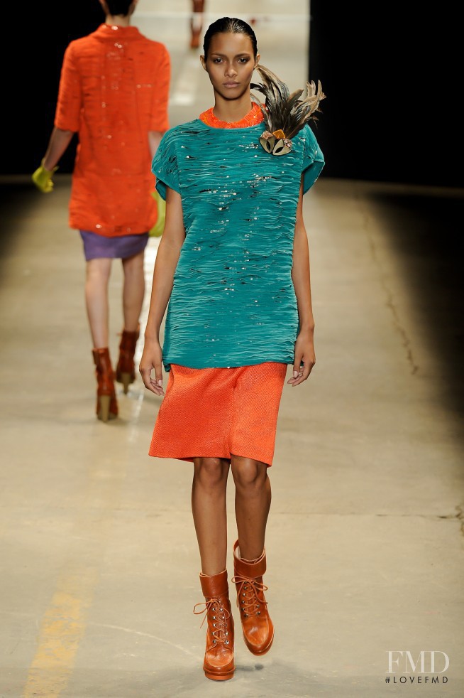 Lais Ribeiro featured in  the Printing fashion show for Autumn/Winter 2011