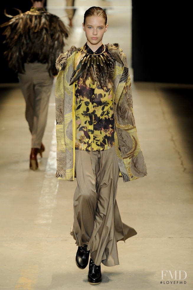 Printing fashion show for Autumn/Winter 2011