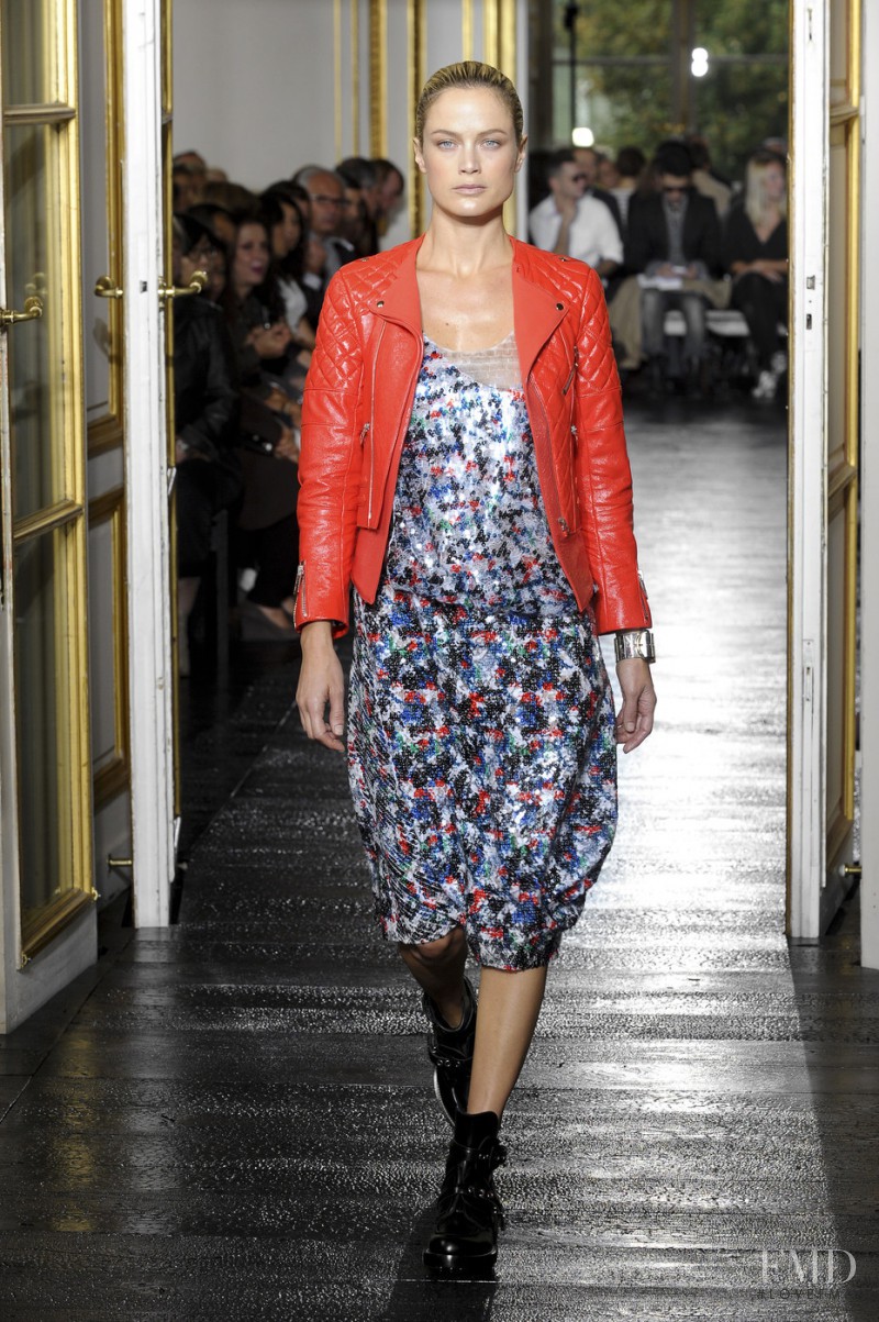 Carolyn Murphy featured in  the Balenciaga fashion show for Spring/Summer 2011