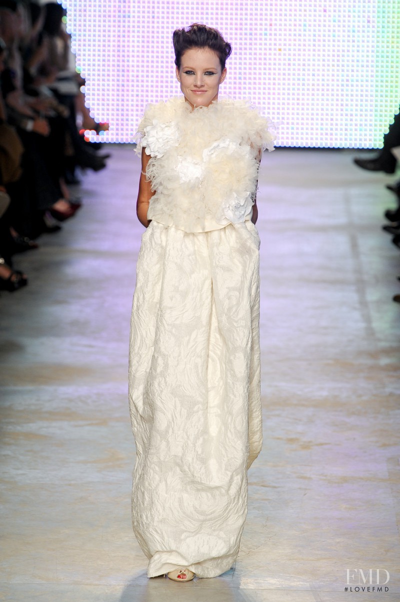 Giambattista Valli fashion show for Spring/Summer 2011