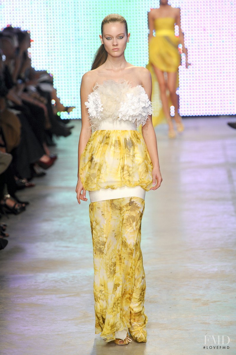 Giambattista Valli fashion show for Spring/Summer 2011