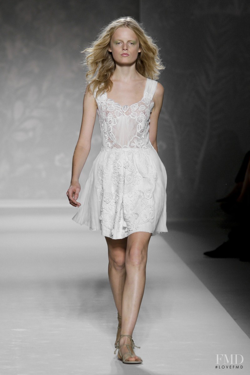 Hanne Gaby Odiele featured in  the Alberta Ferretti fashion show for Spring/Summer 2011