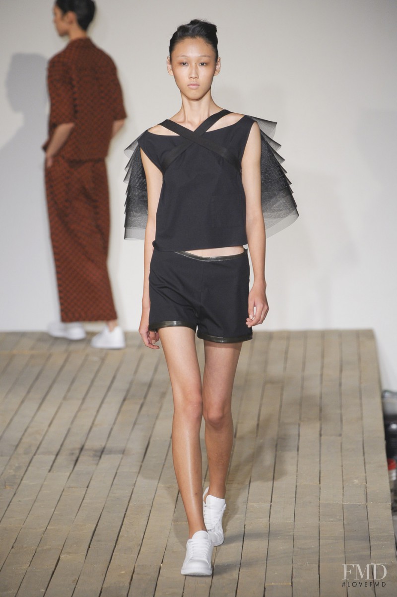 Ter Et Bantine fashion show for Spring/Summer 2011