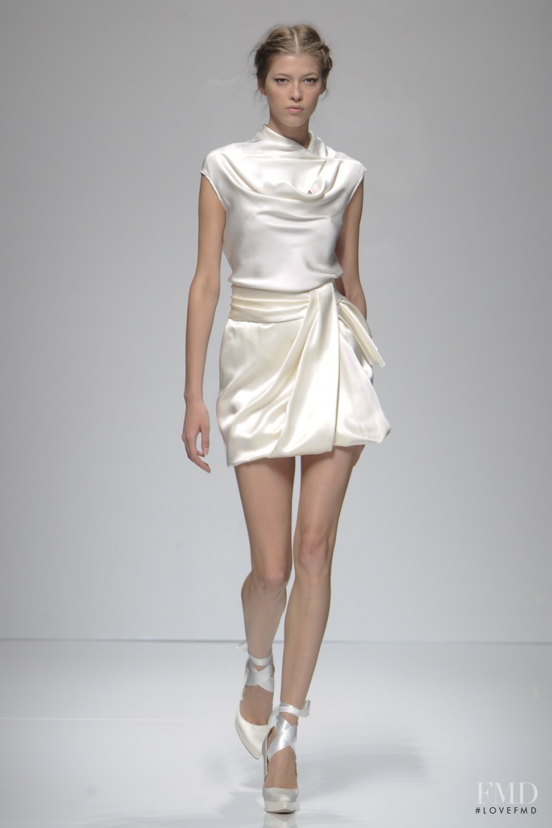 Valentin Yudashkin fashion show for Spring/Summer 2011