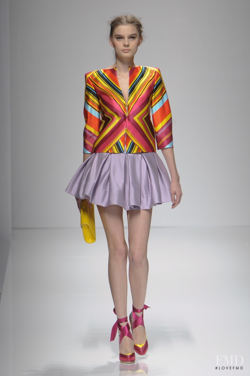 Valentin Yudashkin fashion show for Spring/Summer 2011