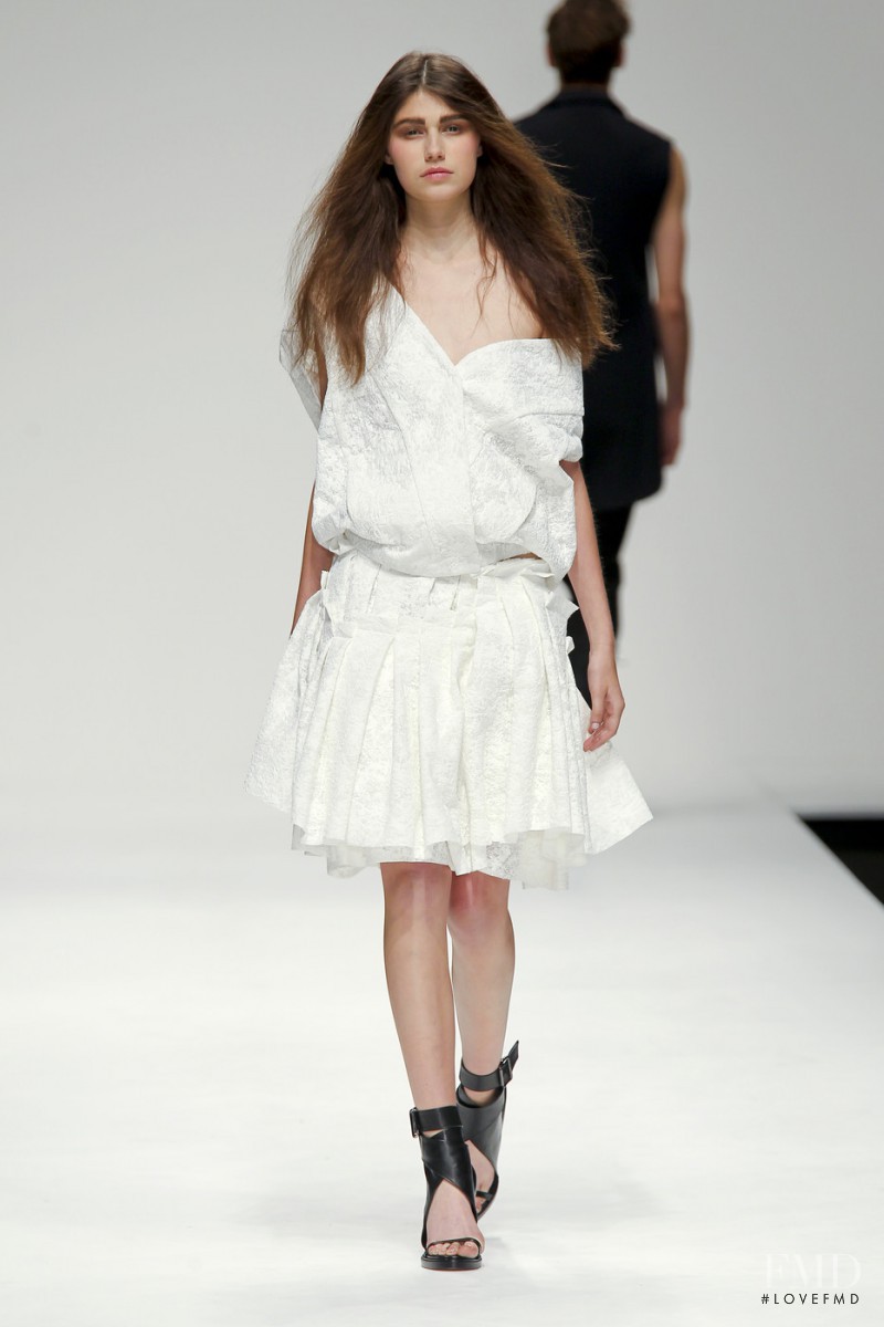 John Rocha fashion show for Spring/Summer 2011