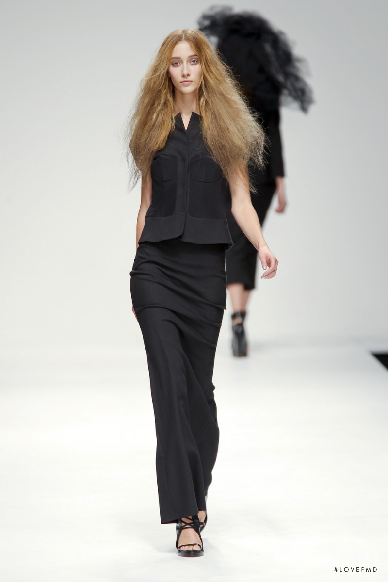 John Rocha fashion show for Spring/Summer 2011