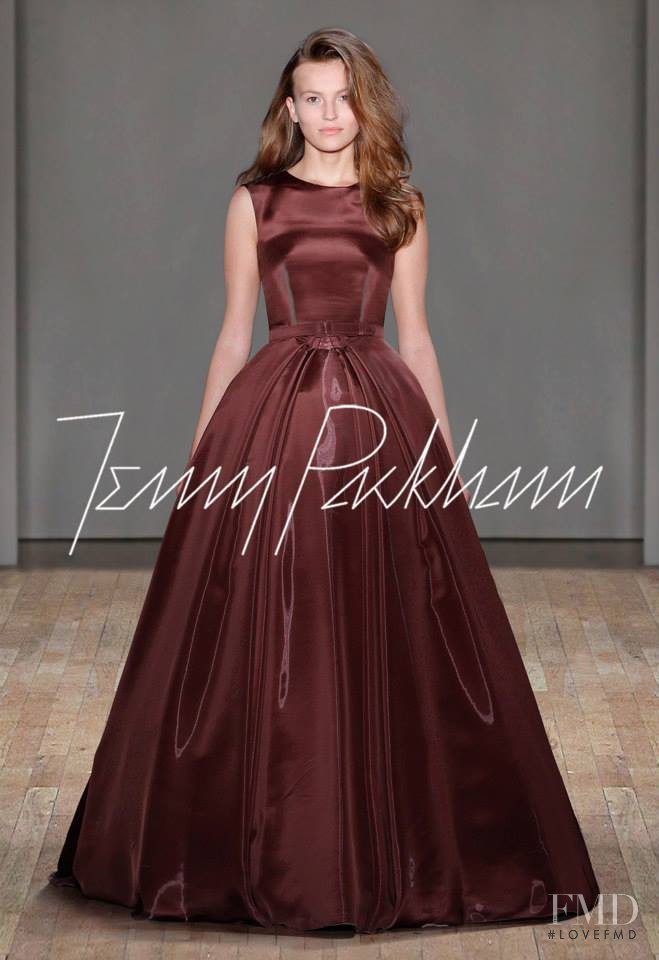 Agata Danilova featured in  the Jenny Packham fashion show for Spring/Summer 2015