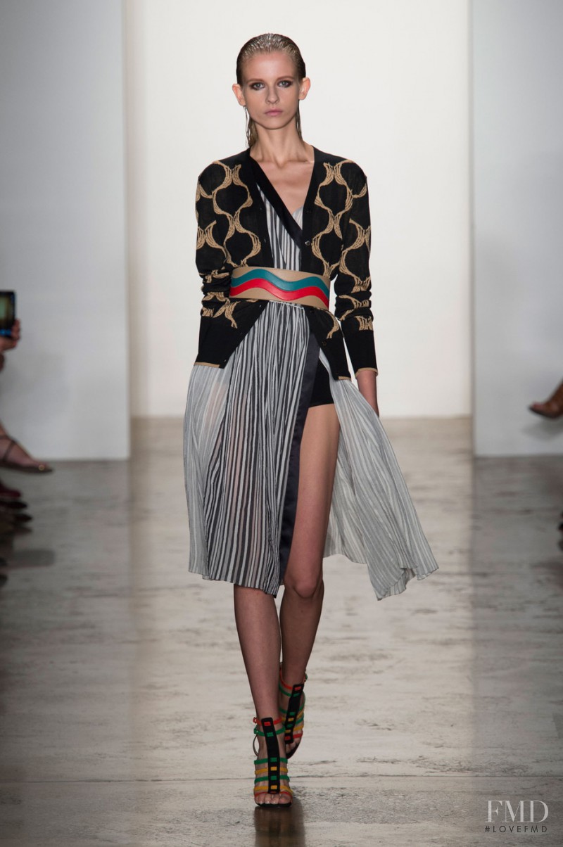 Ola Munik featured in  the Sophie Theallet fashion show for Spring/Summer 2015