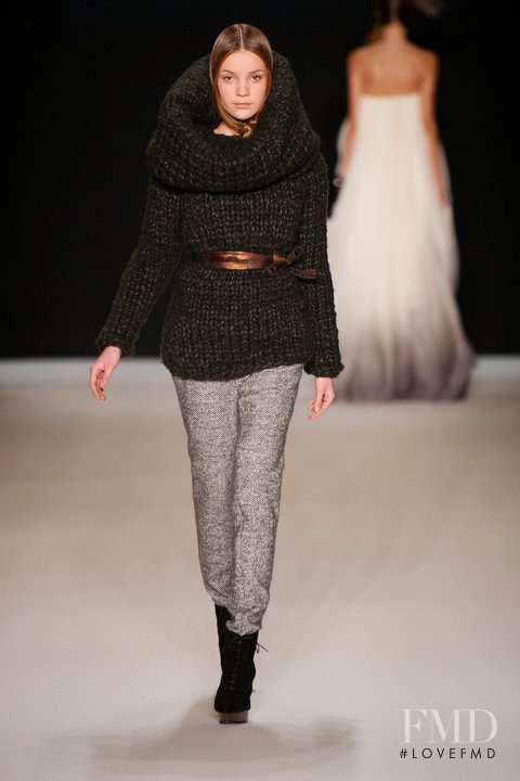 Dawid Tomaszewski fashion show for Autumn/Winter 2011