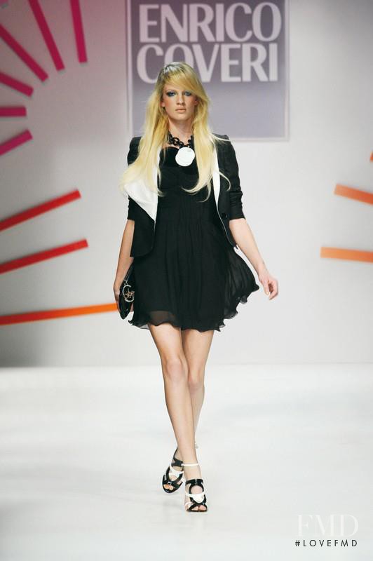 Enrico Coveri fashion show for Spring/Summer 2012