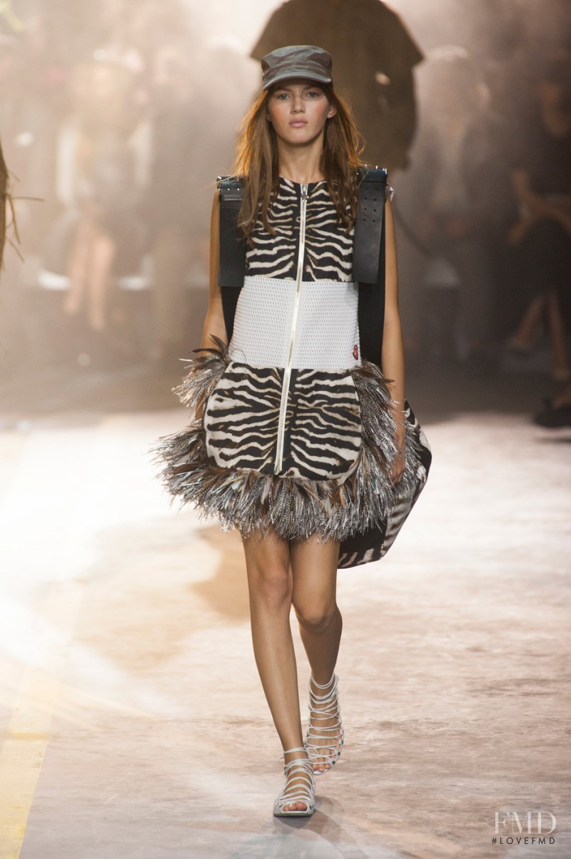 Moncler Gamme Rouge fashion show for Spring/Summer 2014