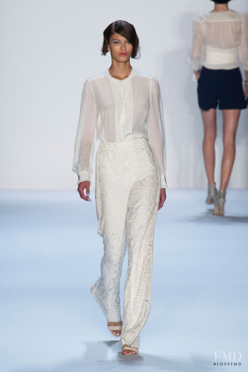 Badgley Mischka fashion show for Spring/Summer 2014