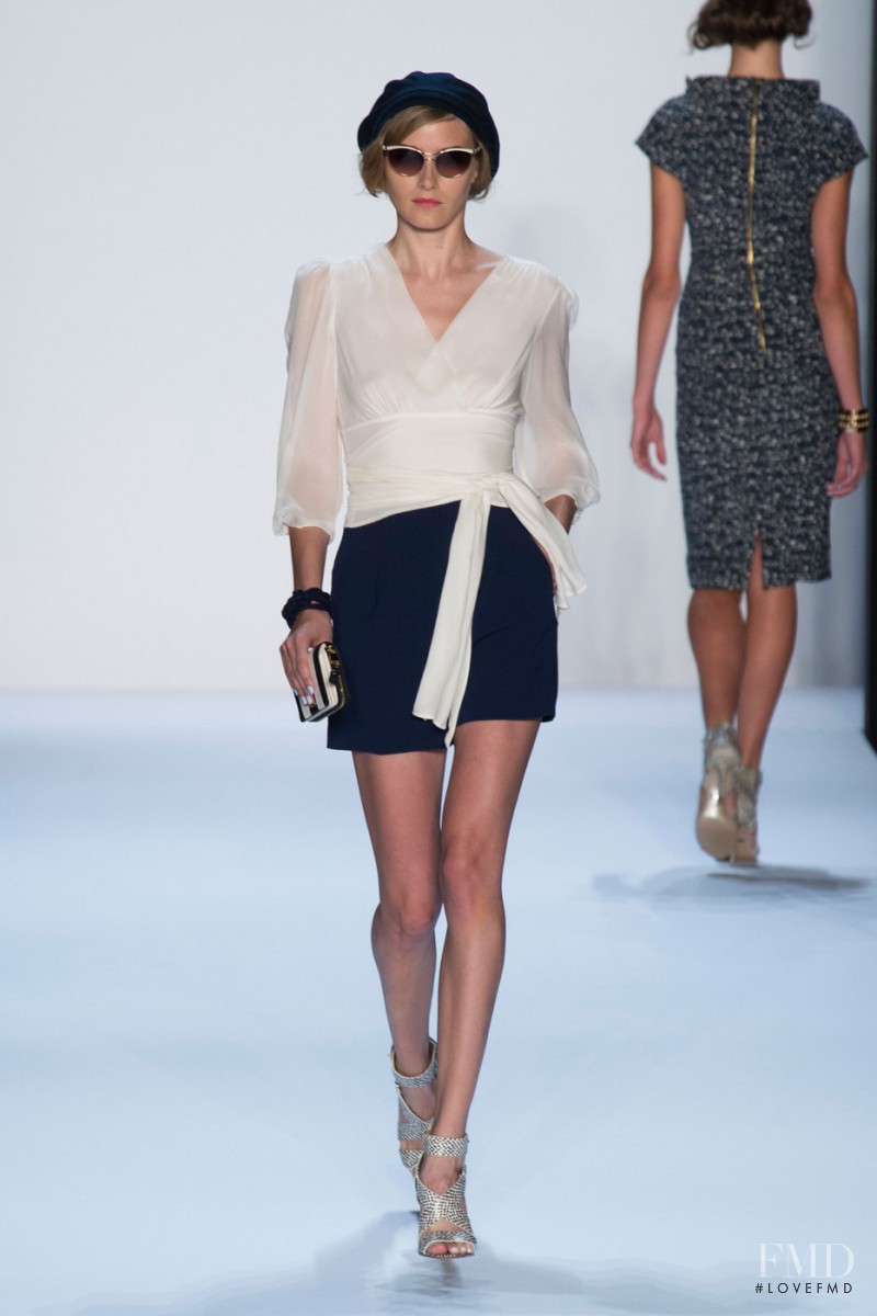 Badgley Mischka fashion show for Spring/Summer 2014