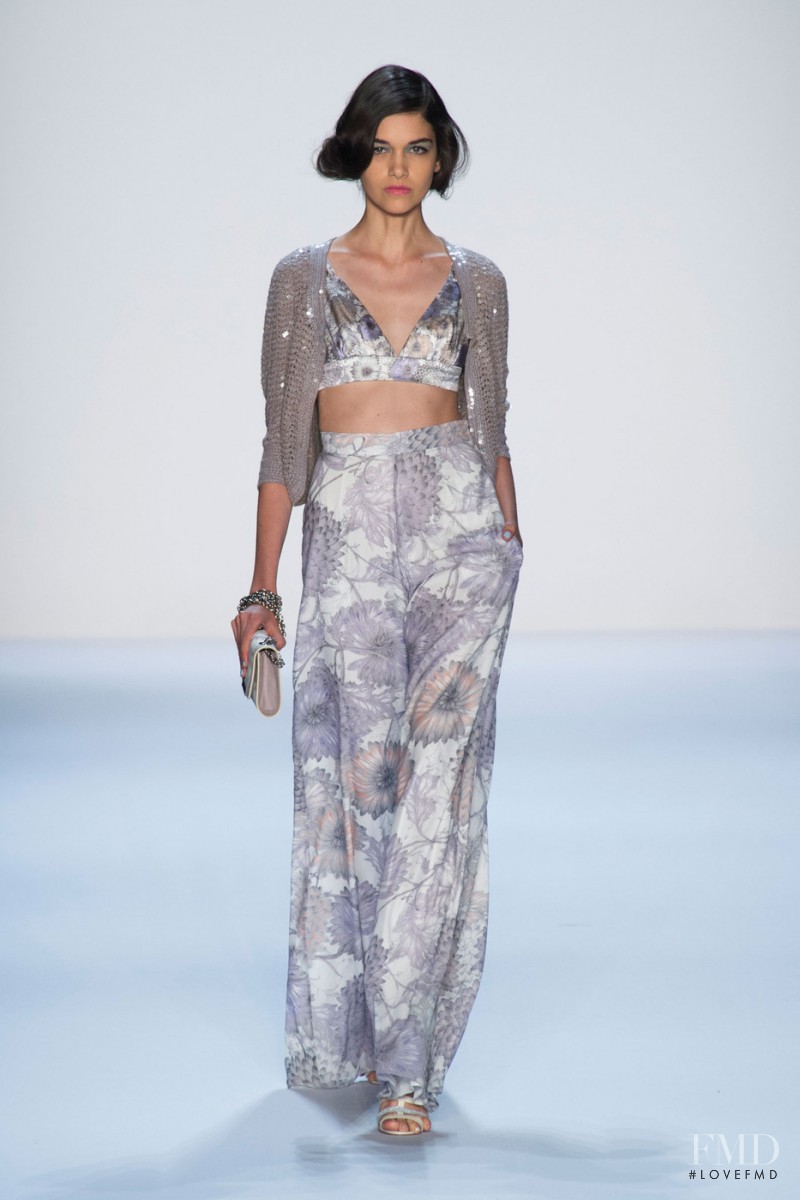 Badgley Mischka fashion show for Spring/Summer 2014