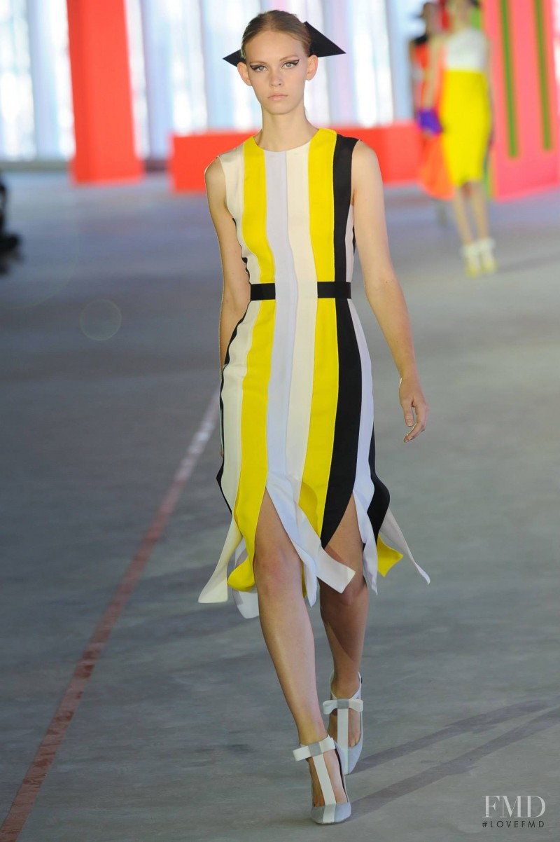 Charlotte Nolting featured in  the Roksanda Ilincic fashion show for Spring/Summer 2014