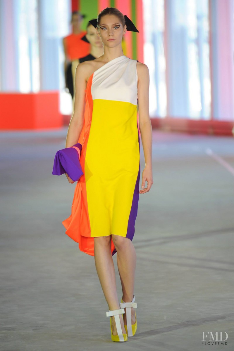 Roksanda Ilincic fashion show for Spring/Summer 2014