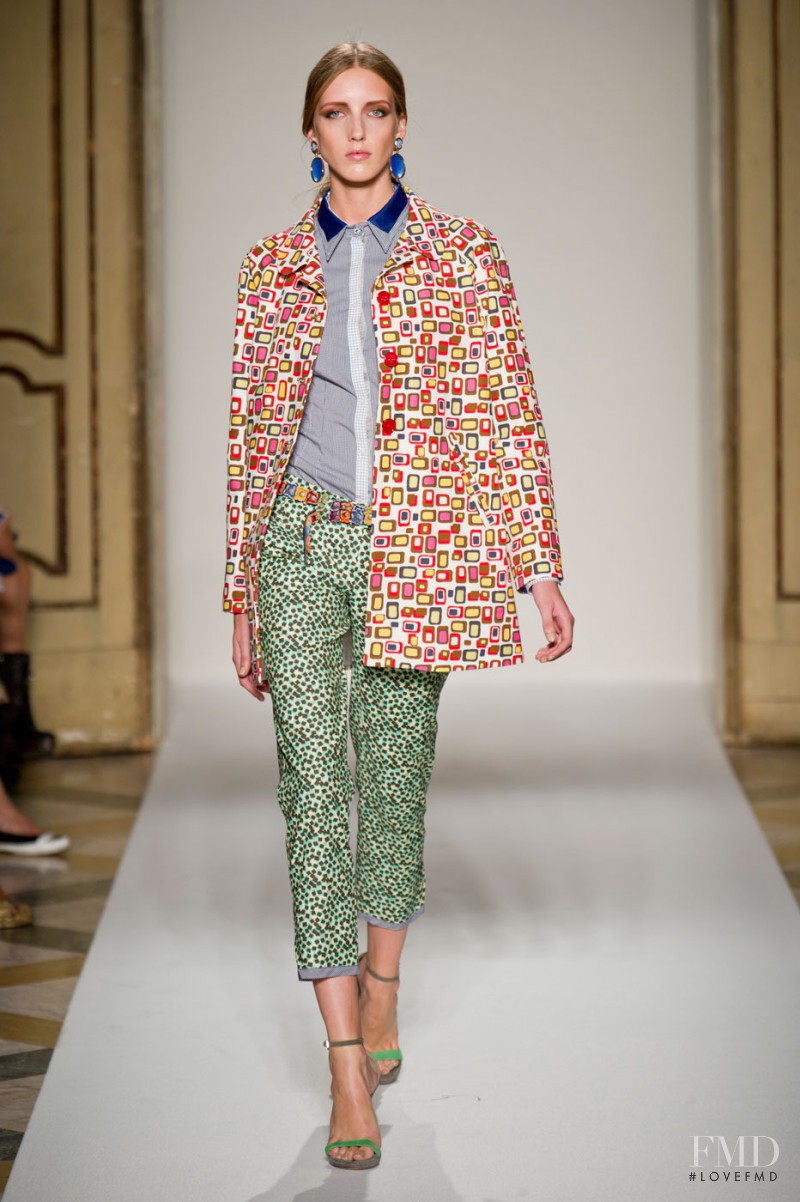 Iris Egbers featured in  the Massimo Rebecchi fashion show for Spring/Summer 2012