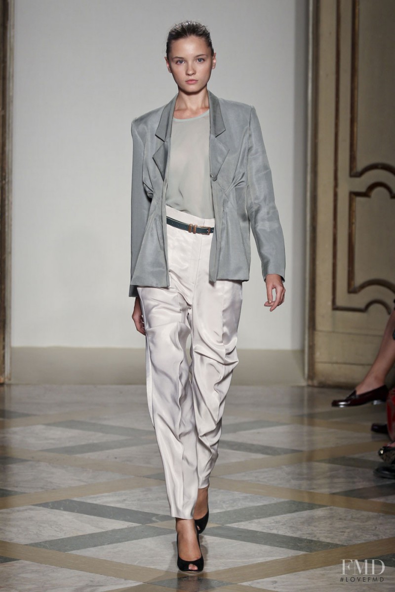 Silvio Betterelli fashion show for Spring/Summer 2012