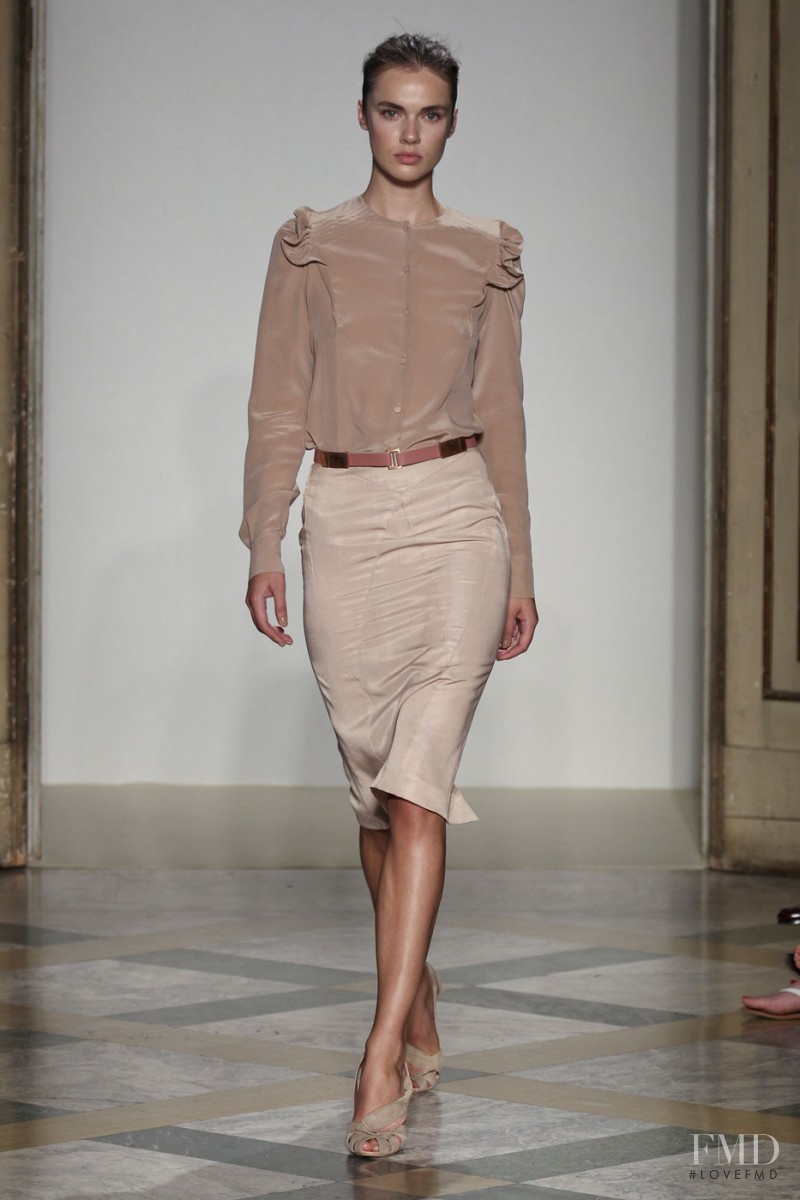 Silvio Betterelli fashion show for Spring/Summer 2012