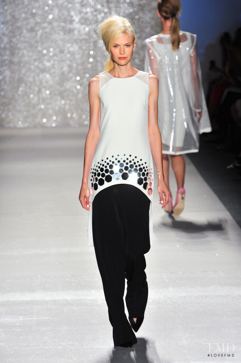 Pamella Roland fashion show for Spring/Summer 2014