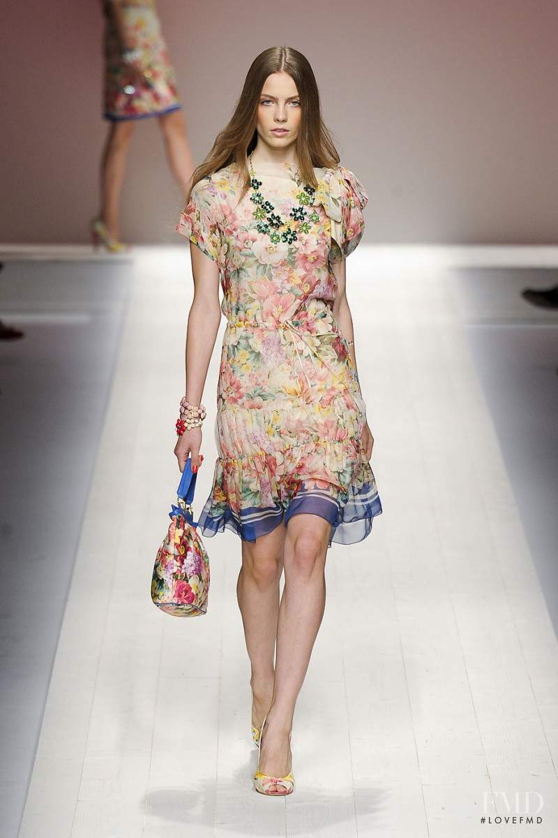 be Blumarine fashion show for Spring/Summer 2012