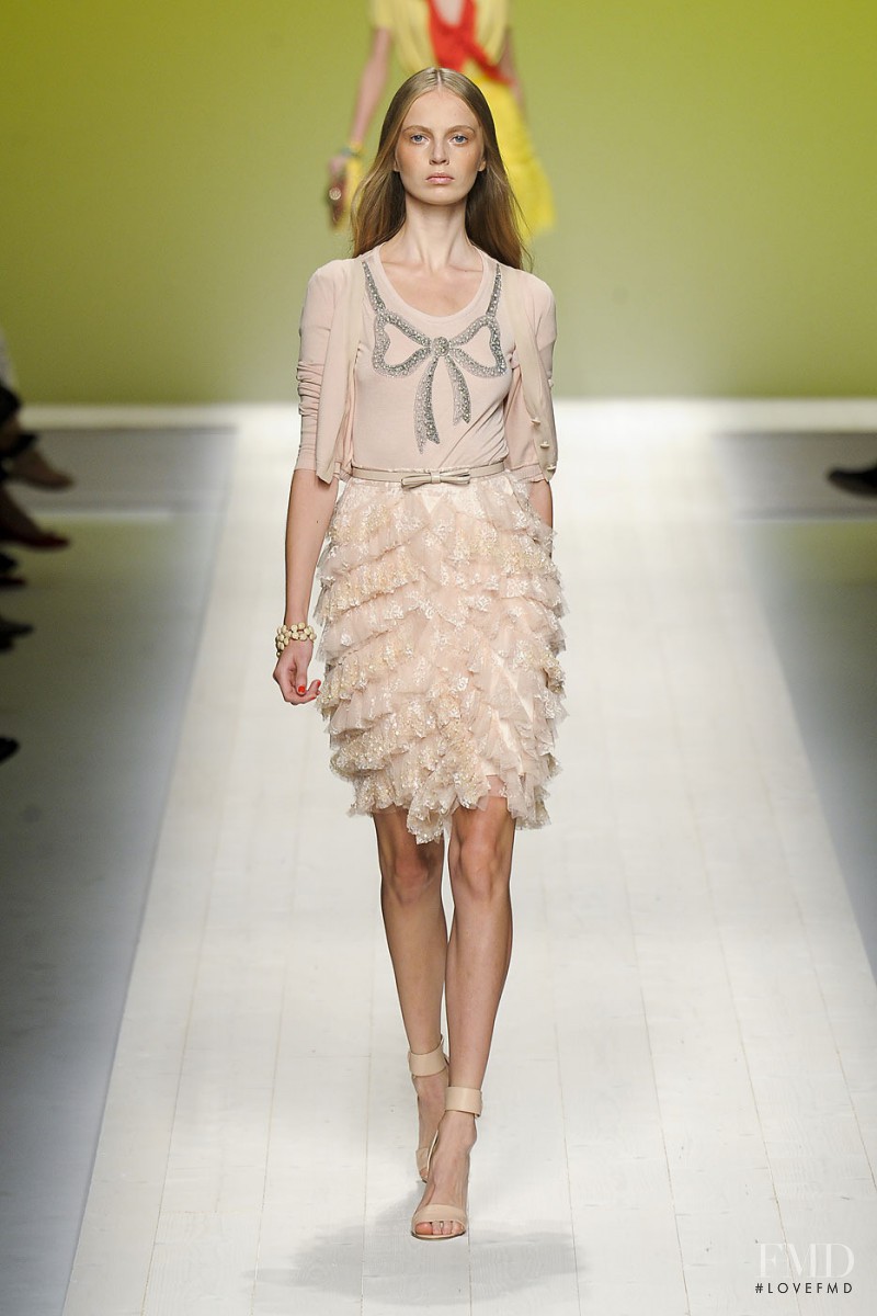 be Blumarine fashion show for Spring/Summer 2012