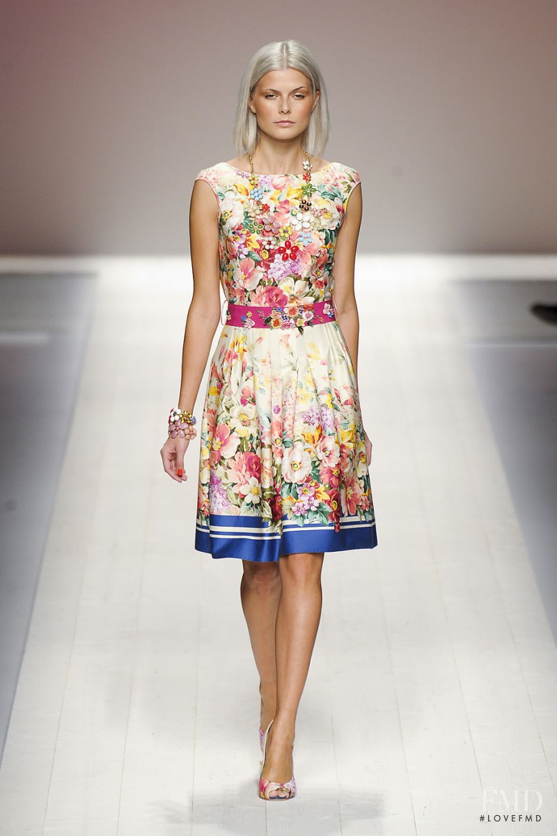 be Blumarine fashion show for Spring/Summer 2012